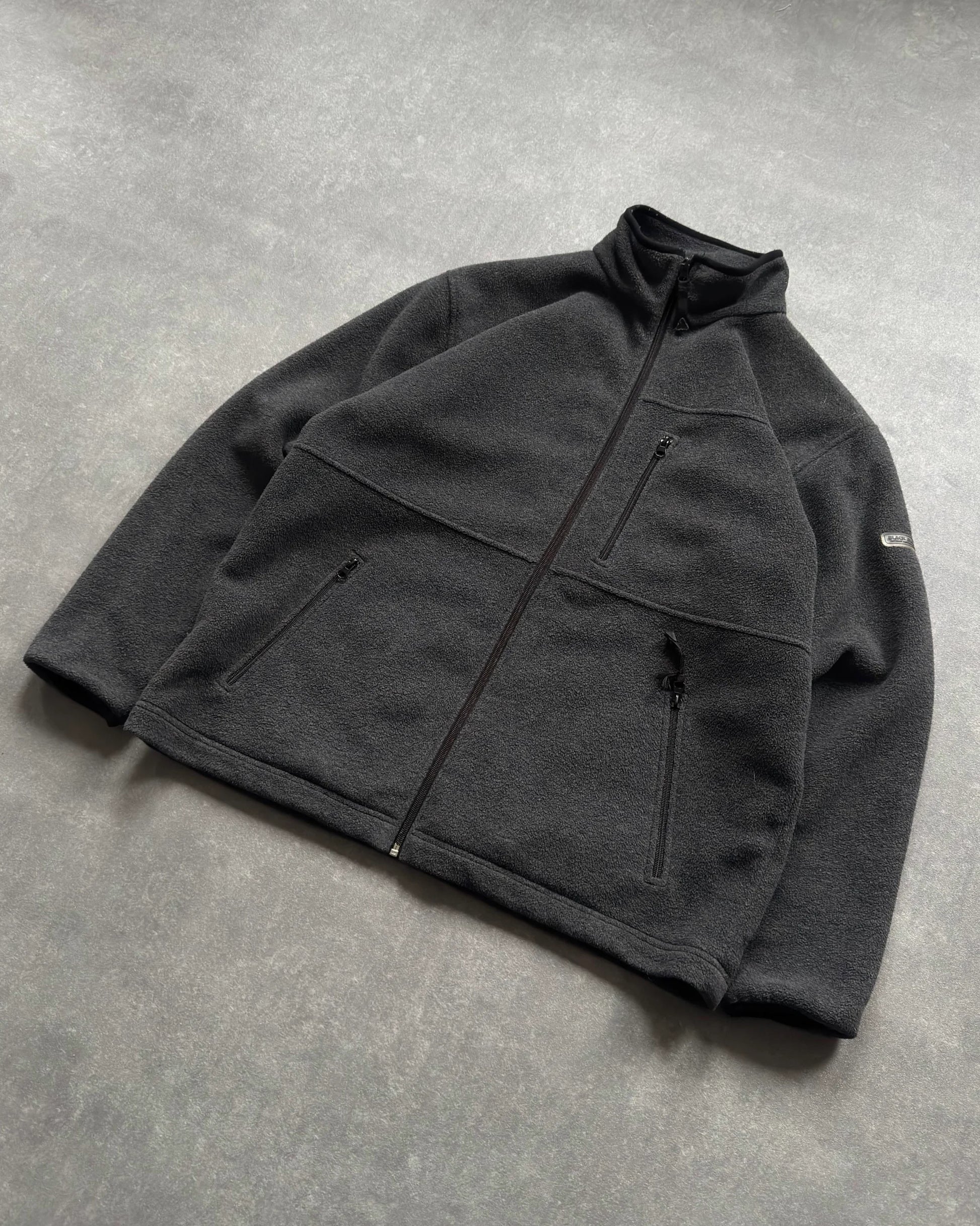 VINTAGE GREY FLEECE