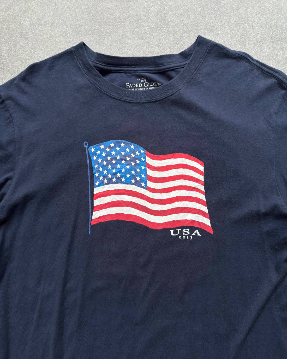 VINTAGE USA FLAG TEE