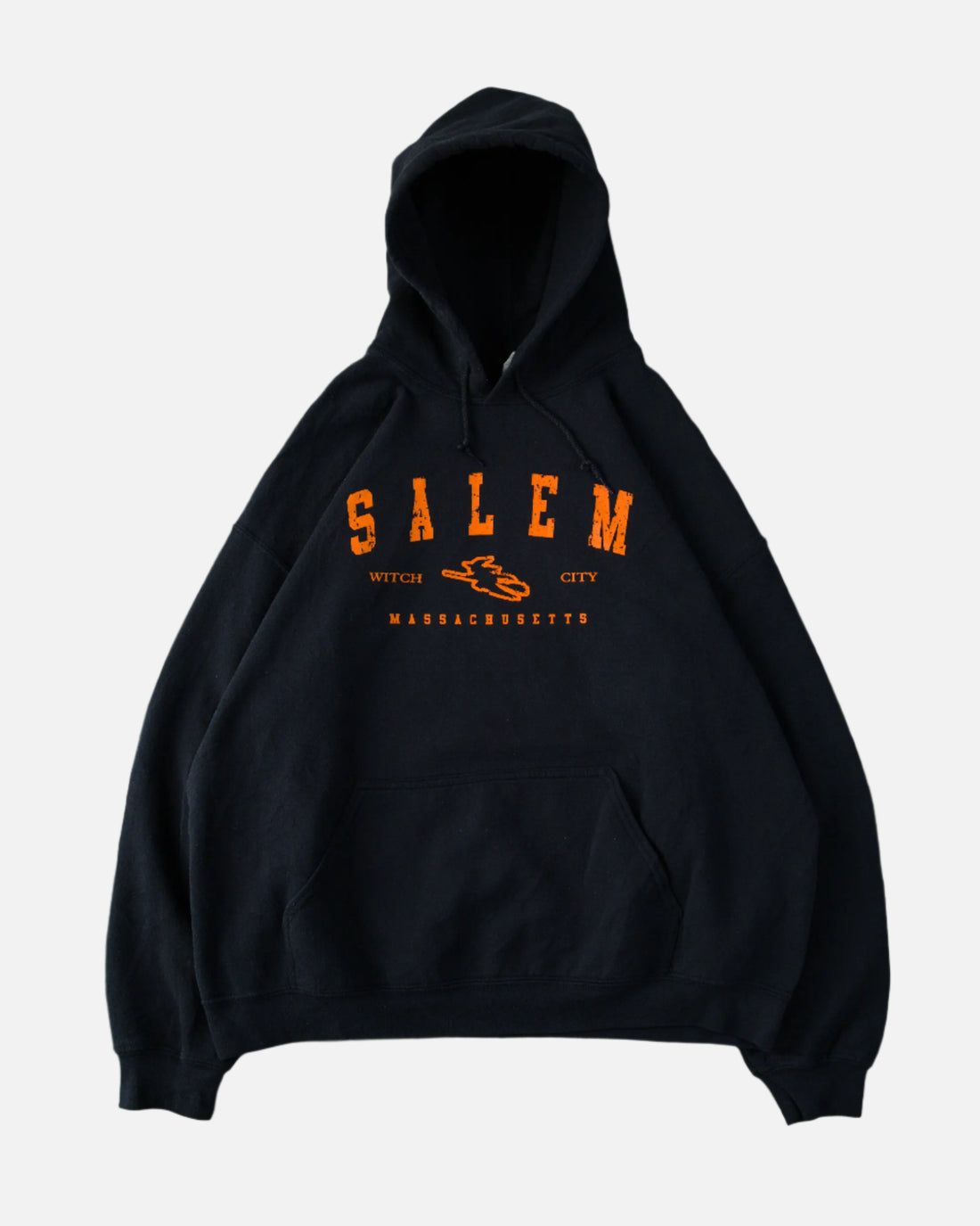 VINTAGE_SALEM_WITCH_CITY_HOODIE